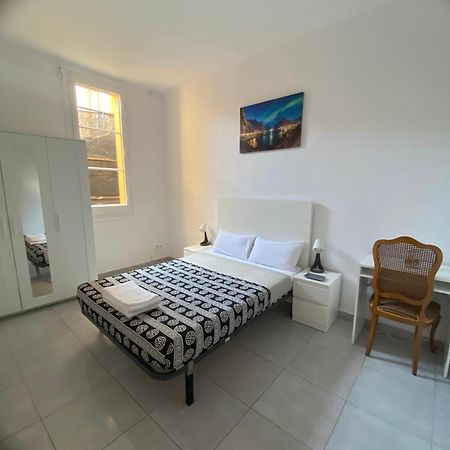 Apartmán Habitacion Para Tu Estadia Corta En Bcn Barcelona Exteriér fotografie