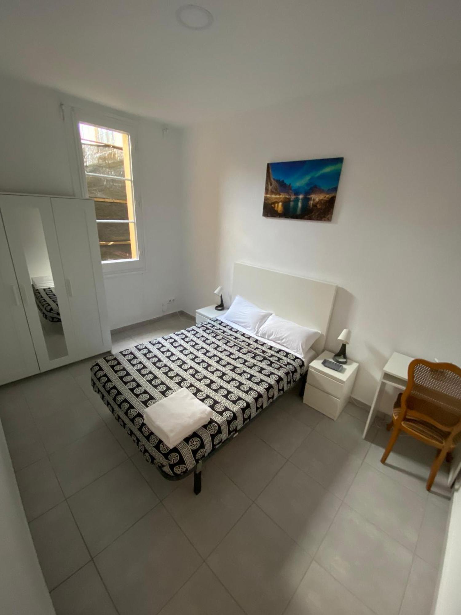 Apartmán Habitacion Para Tu Estadia Corta En Bcn Barcelona Exteriér fotografie