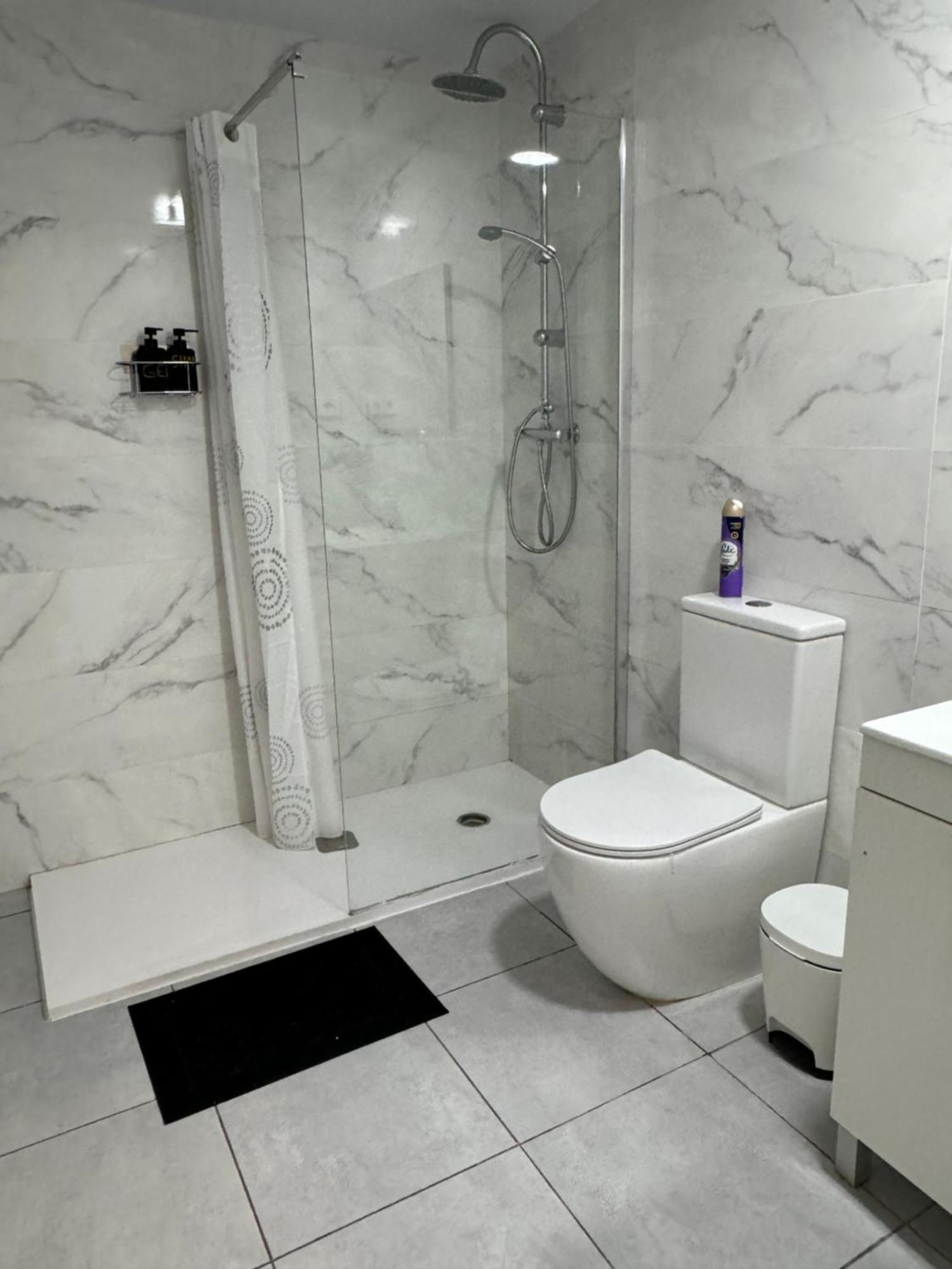Apartmán Habitacion Para Tu Estadia Corta En Bcn Barcelona Exteriér fotografie
